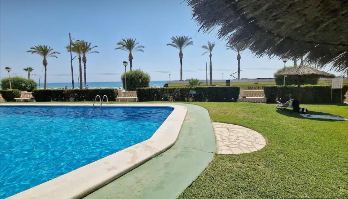 All In One Ground Floor With Terrace Next To Sea El Campello Exterior photo